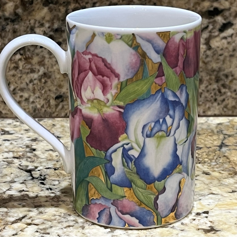 Dunoon Scotland Fine Bone China Collectable Iris Flower Cup